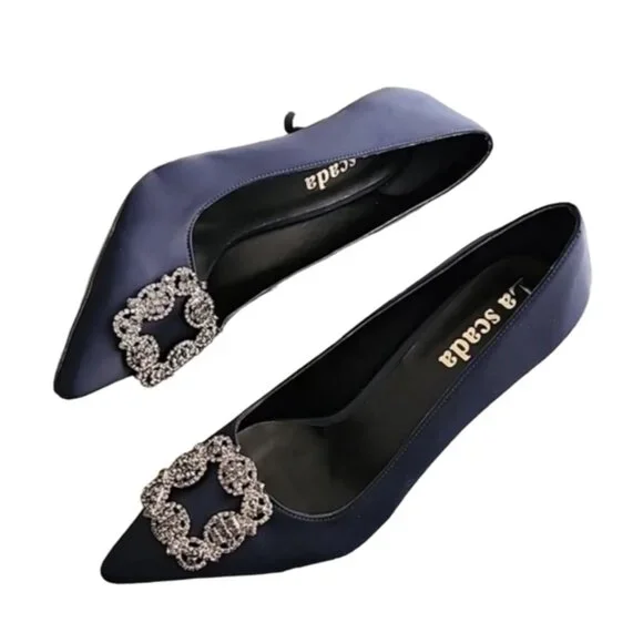 LA SCADA Navy Satin Pumps 37 7 Heels Jeweled Brooch Pointy Toe Euro Luxe - Picture 16 of 16